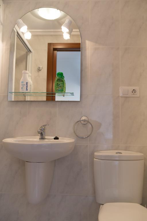 O Tobo Do Lobo Hotel Мелиде Екстериор снимка