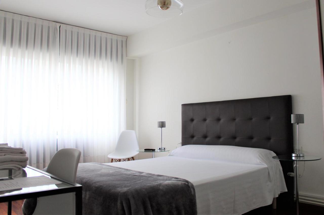 O Tobo Do Lobo Hotel Мелиде Екстериор снимка